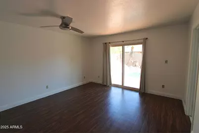 621 W Los Lagos Vista Avenue, Mesa, AZ 85210 - Photo 13