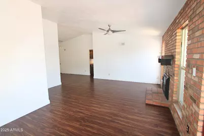 621 W Los Lagos Vista Avenue, Mesa, AZ 85210 - Photo 7