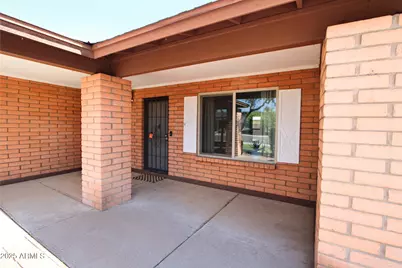 621 W Los Lagos Vista Avenue, Mesa, AZ 85210 - Photo 3