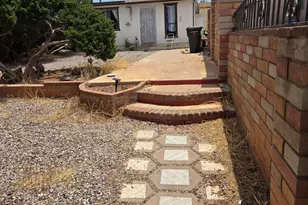 270 E Valerie Ln, Sierra Vista, AZ 85635 - Photo 1