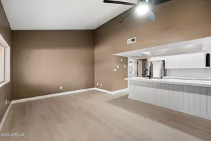 3207 W Loma Ln, Phoenix, AZ 85051 - Photo 7