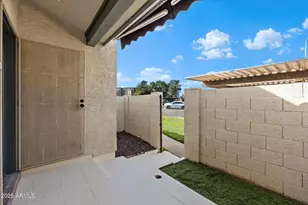 3207 W Loma Ln, Phoenix, AZ 85051 - Photo 5