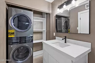 3207 W Loma Ln, Phoenix, AZ 85051 - Photo 21