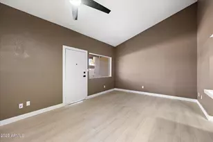 3207 W Loma Ln, Phoenix, AZ 85051 - Photo 9