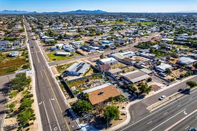 16047 N 67th Avenue #-, Glendale, AZ 85306 - Photo 11