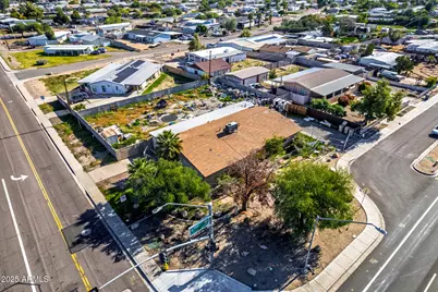 16047 N 67th Avenue #-, Glendale, AZ 85306 - Photo 5