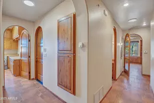 10517 E Evergreen St, Mesa, AZ 85207 - Photo 53