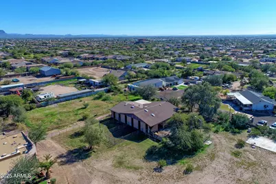 10517 E Evergreen Street, Mesa, AZ 85207 - Photo 17