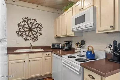 6840 E 2nd Street #5, Scottsdale, AZ 85251 - Photo 11