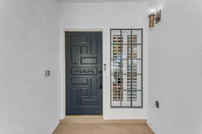 12211 N 74th Street, Scottsdale, AZ 85260 - Photo 5