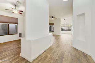 2129 S Compton St, Mesa, AZ 85209 - Photo 3