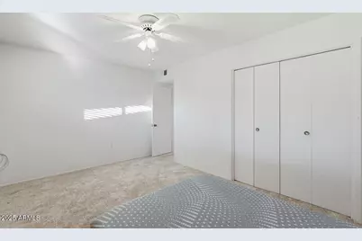 11234 N Coggins Drive, Sun City, AZ 85351 - Photo 21