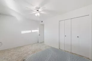 11234 N Coggins Dr, Sun City, AZ 85351 - Photo 21