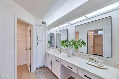 15116 W Sentinel Drive, Sun City West, AZ 85375 - Photo 13