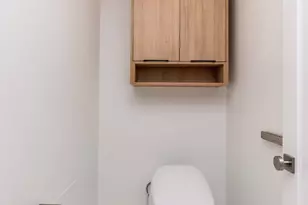 7175 E Camelback Rd, Scottsdale, AZ 85251 - Photo 21