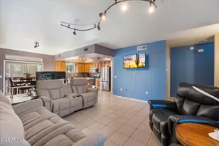 3250 W Greenway Rd, Phoenix, AZ 85053 - Photo 11