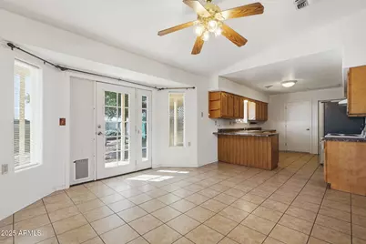 11023 W Malibu Circle, Arizona City, AZ 85123 - Photo 7