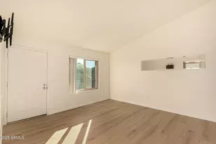 461 W Holmes Ave, Mesa, AZ 85210 - Photo 5