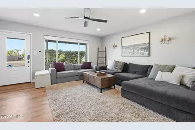 8113 E Oak Street, Scottsdale, AZ 85257 - Photo 3