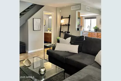 10409 N 10th Street #3, Phoenix, AZ 85020 - Photo 3