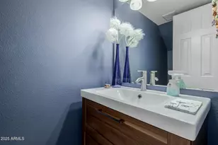 10409 N 10th St, Phoenix, AZ 85020 - Photo 9