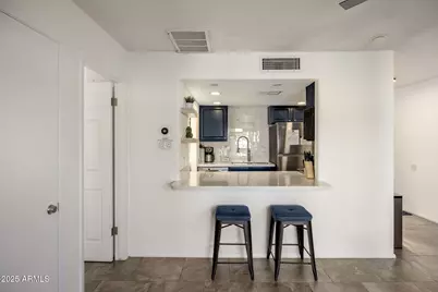 8576 E Indian School Road #UNIT B, Scottsdale, AZ 85251 - Photo 9