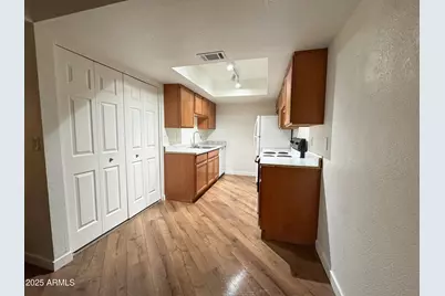 10215 N 8th Avenue #1, Phoenix, AZ 85021 - Photo 15