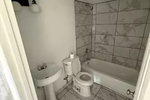 1830 N 54th Ln, Phoenix, AZ 85035 - Photo 9