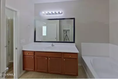 40209 W Walker Way, Maricopa, AZ 85138 - Photo 9