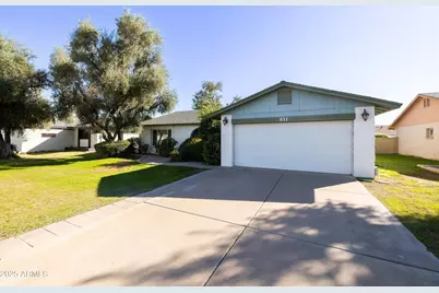 831 E Divot Drive, Tempe, AZ 85283 - Photo 1