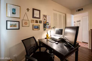 831 E Divot Dr, Tempe, AZ 85283 - Photo 31