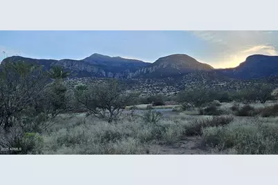 1.25 Acres E E. Emma Lane Lot 2 -- #-, Hereford, AZ 85615 - Photo 9