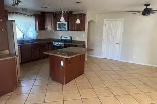 7728 N 47th Dr, Glendale, AZ 85301 - Photo 17