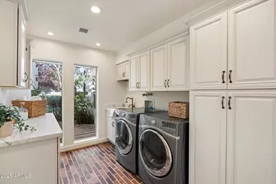 6533 E Maverick Road, Paradise Valley, AZ 85253 - Photo 19