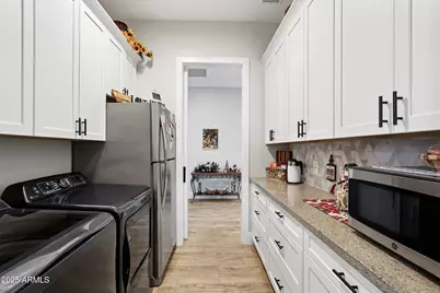 15433 W Pinnacle Vista Road, Surprise, AZ 85387 - Photo 9