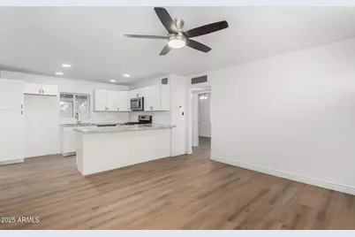 501 E Madden Drive, Avondale, AZ 85323 - Photo 3