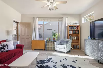 18180 N Shimmer Lane, Surprise, AZ 85374 - Photo 19