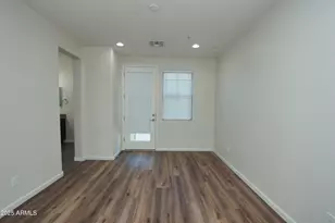 2090 S Dorsey Ln, Tempe, AZ 85282 - Photo 21