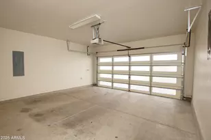 2090 S Dorsey Ln, Tempe, AZ 85282 - Photo 17