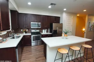 2090 S Dorsey Ln, Tempe, AZ 85282 - Photo 9