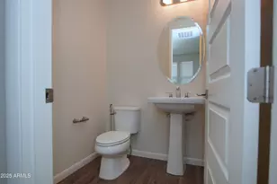 2090 S Dorsey Ln, Tempe, AZ 85282 - Photo 11