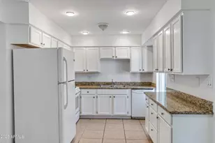 3840 N 43rd Ave, Phoenix, AZ 85031 - Photo 7