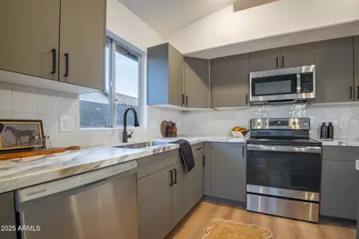 626 W Catclaw Street, Gilbert, AZ 85233 - Photo 9