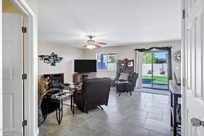 2408 W Allens Peak Drive, San Tan Valley, AZ 85144 - Photo 5