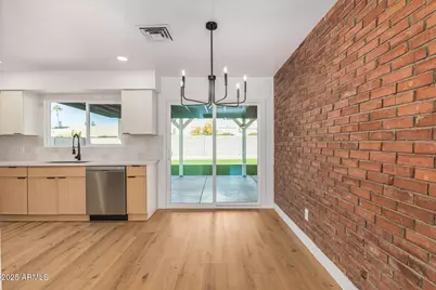 2222 W Pampa Avenue, Mesa, AZ 85202 - Photo 5