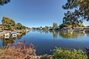 938 E Driftwood Dr, Tempe, AZ 85283 - Photo 41