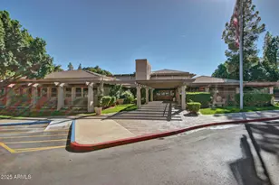 938 E Driftwood Dr, Tempe, AZ 85283 - Photo 39