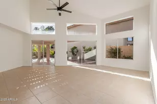 10289 E Celtic Dr, Scottsdale, AZ 85260 - Photo 11