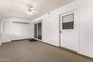 13810 N Kaanapali Dr, Sun City, AZ 85351 - Photo 11