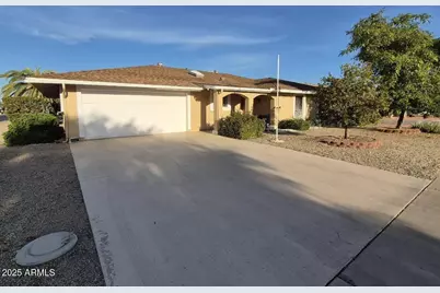 13810 N Kaanapali Drive, Sun City, AZ 85351 - Photo 1